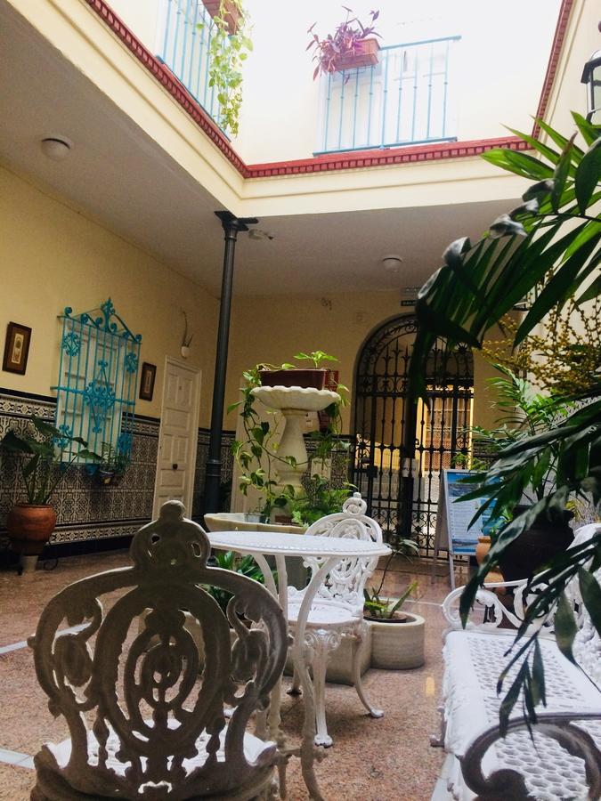 Pension Azahar Sevilla Exterior foto